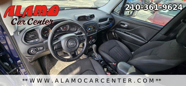 Used 2017 Jeep Renegade Altitude FWD image 34