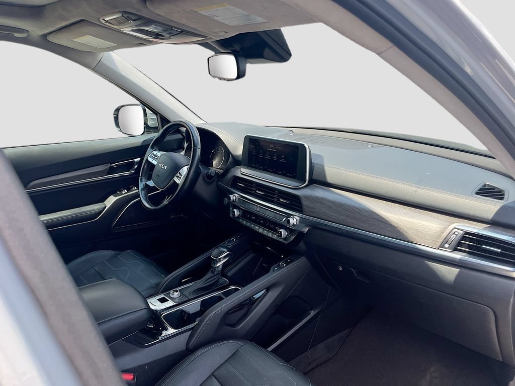 Used 2022 Kia Telluride SX w/ SX Prestige Package AWD/4WD image 32
