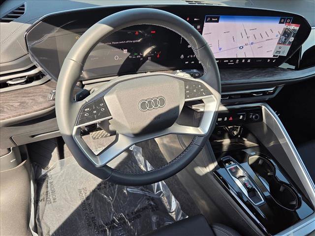 New 2025 Audi Q5 Premium Plus w/ Premium Plus video 3
