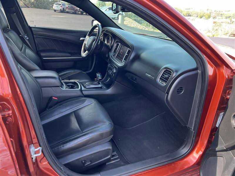 Used 2022 Dodge Charger SXT w/ Plus Group image 10