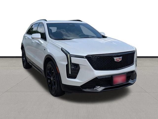 Used 2024 Cadillac XT4 Sport w/ Cold Weather Package AWD/4WD image 3