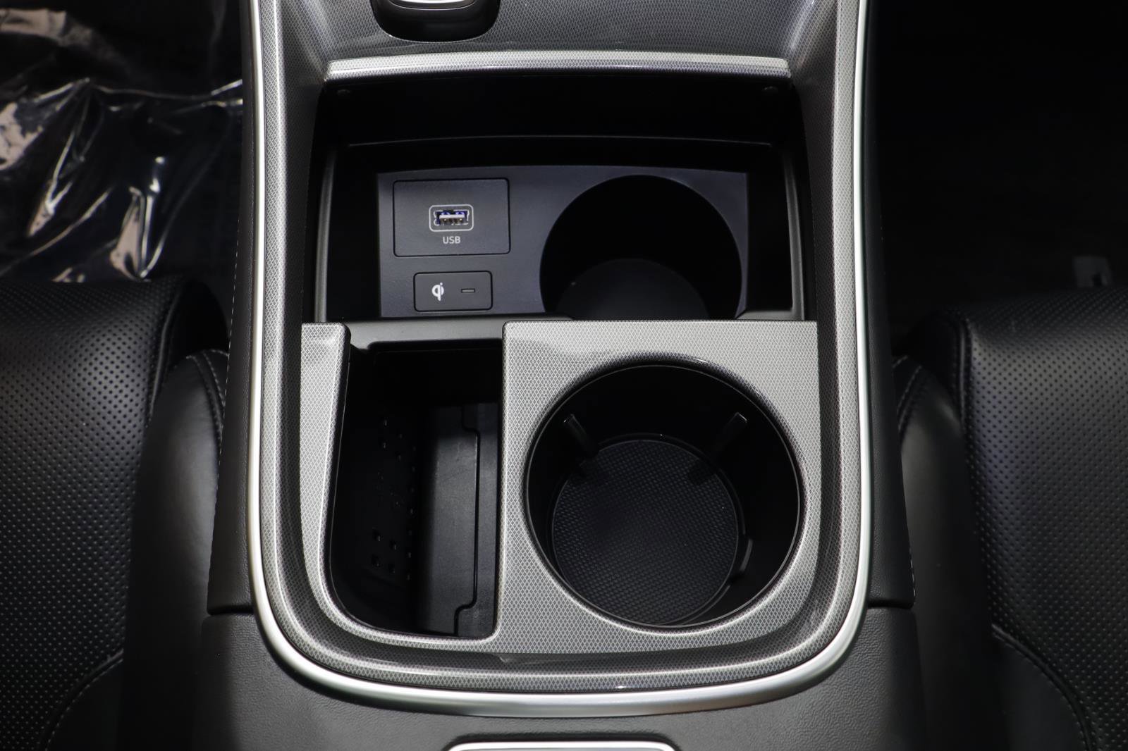 Used 2023 Hyundai Santa Fe Calligraphy w/ Cargo Package image 14