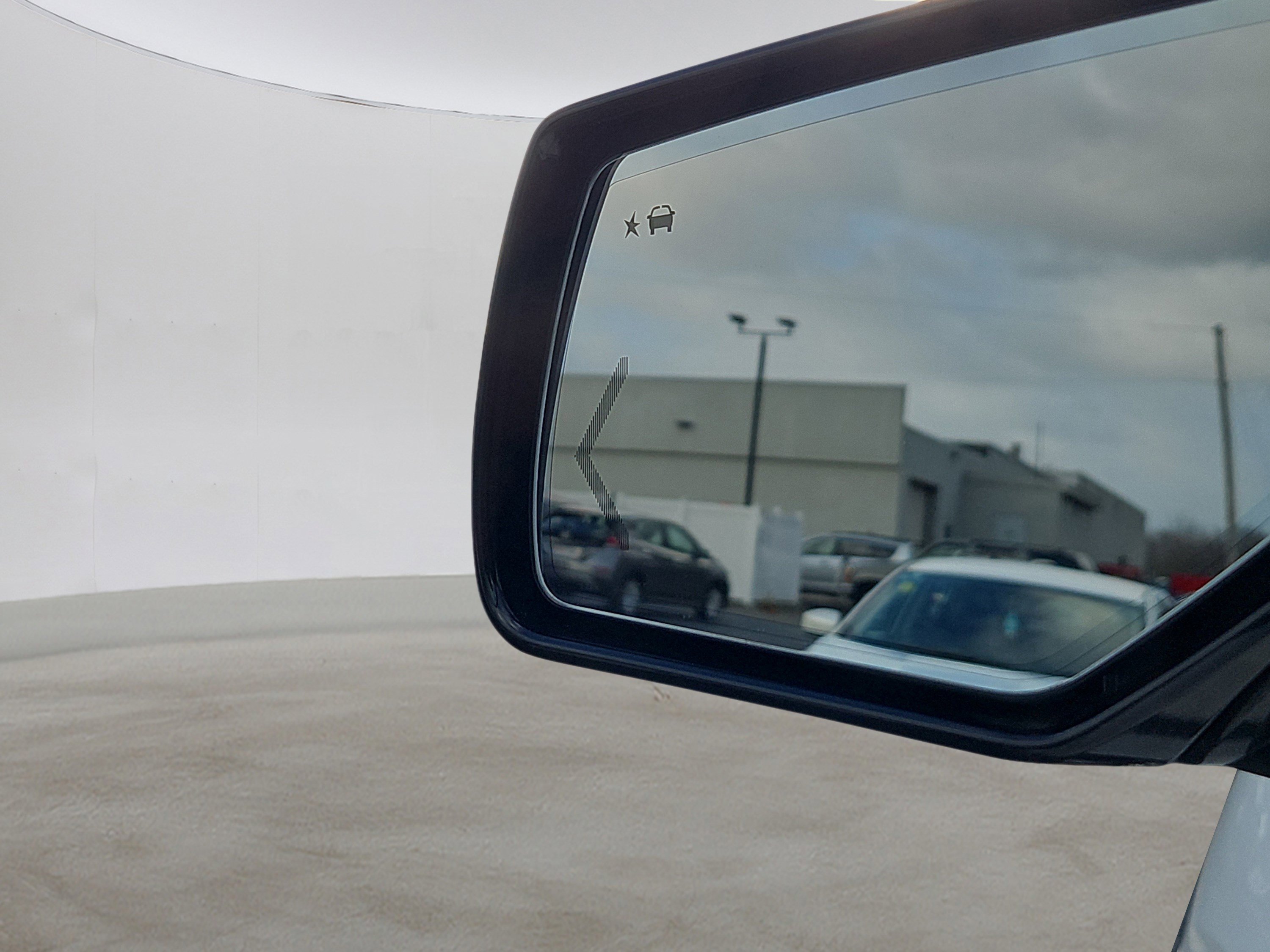 Used 2017 Chevrolet Tahoe LT image 22