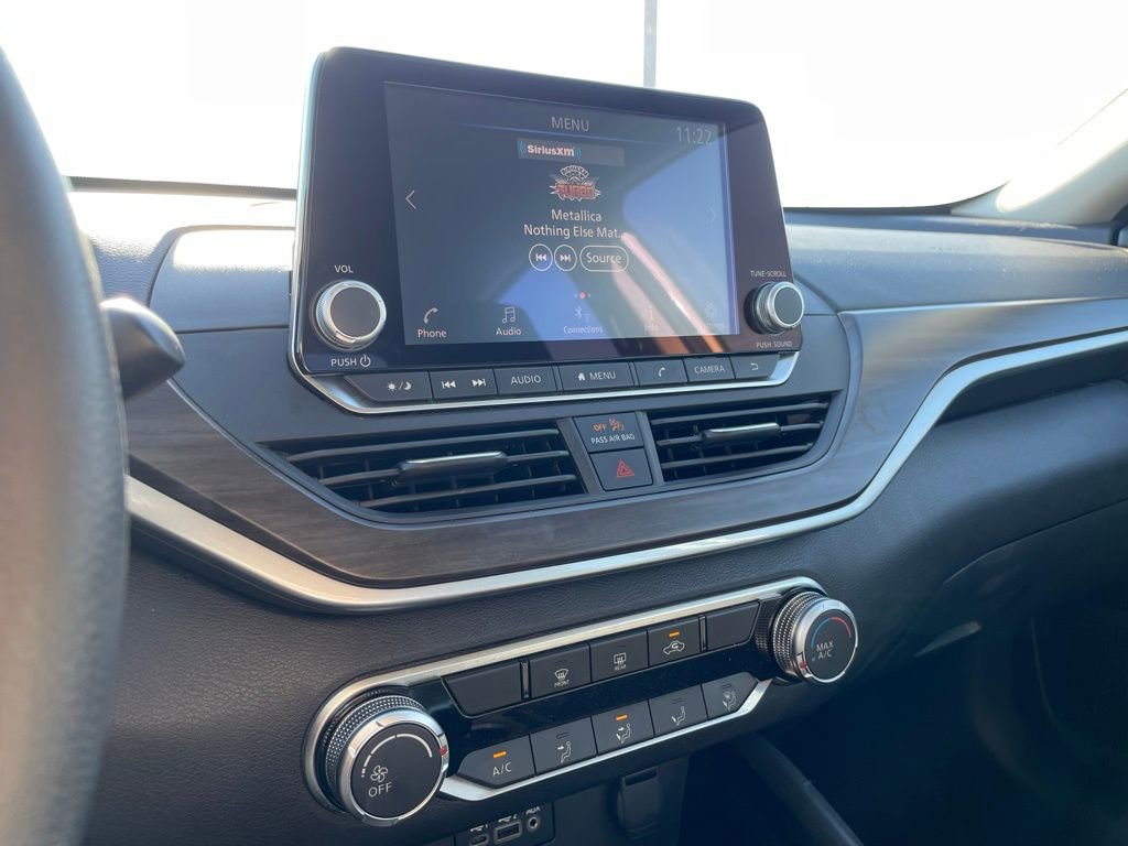 Used 2023 Nissan Altima 2.5 SV image 21