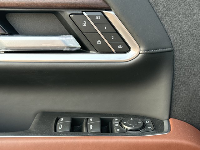 New 2026 GMC Sierra 2500 Denali Ultimate AWD/4WD image 18