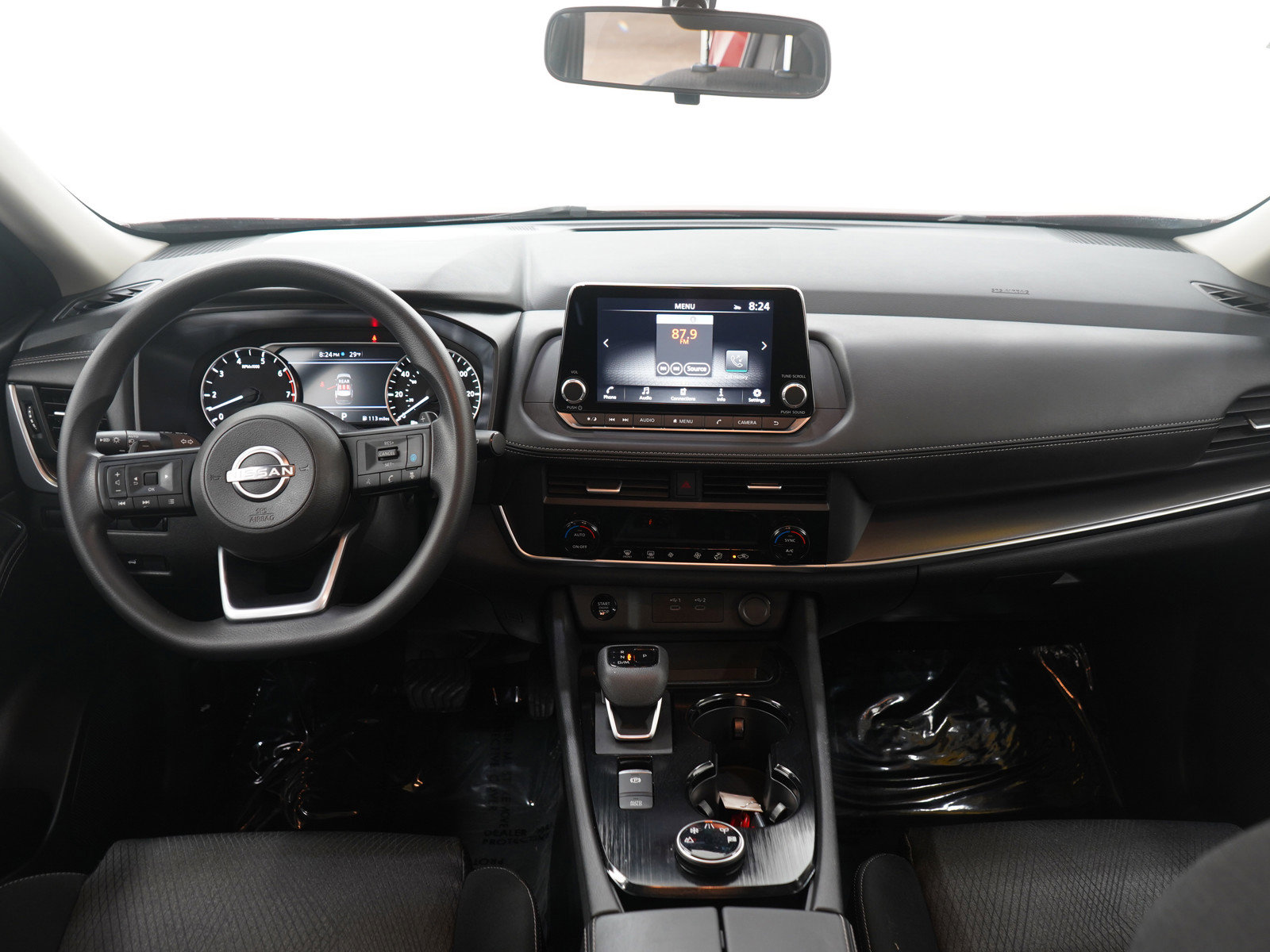 Used 2024 Nissan Rogue SV image 16