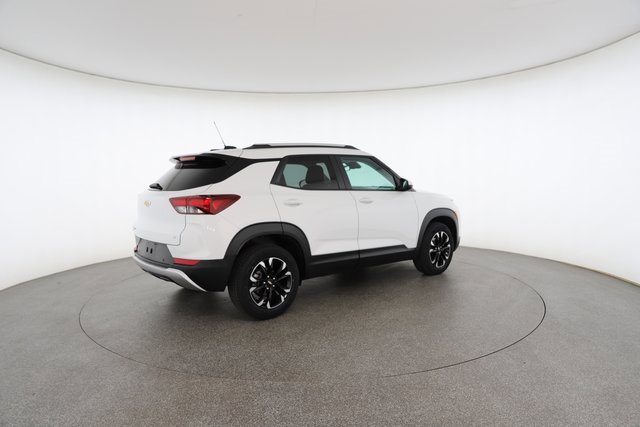 Used 2022 Chevrolet TrailBlazer LT w/ Convenience Package image 19