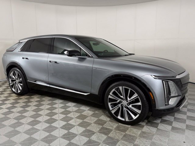Used 2024 Cadillac Lyriq Luxury RWD image 11