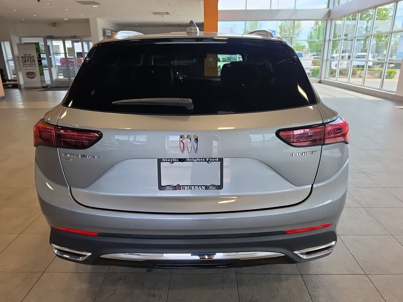 Used 2024 Buick Envision Preferred AWD/4WD image 9
