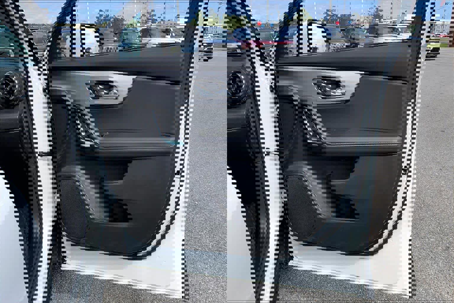 Used 2024 Chevrolet Blazer LT image 22