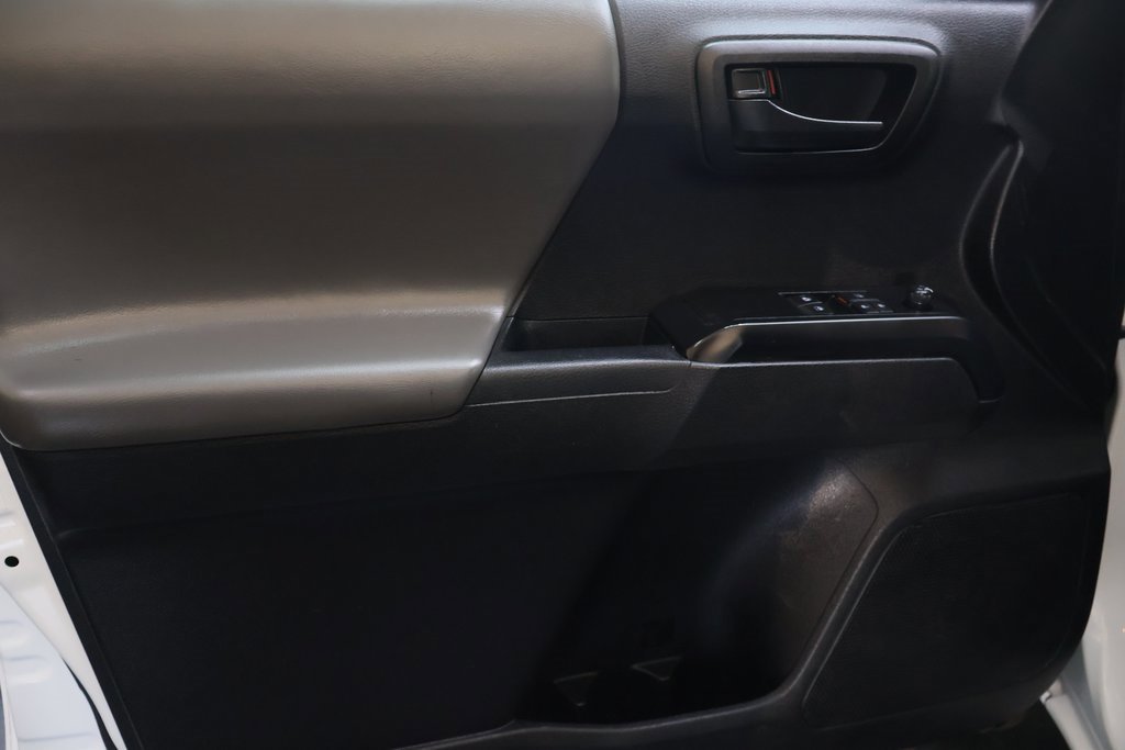 Used 2021 Toyota Tacoma SR image 15
