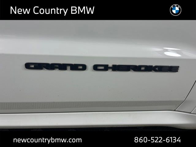 Used 2020 Jeep Grand Cherokee High Altitude AWD/4WD image 12