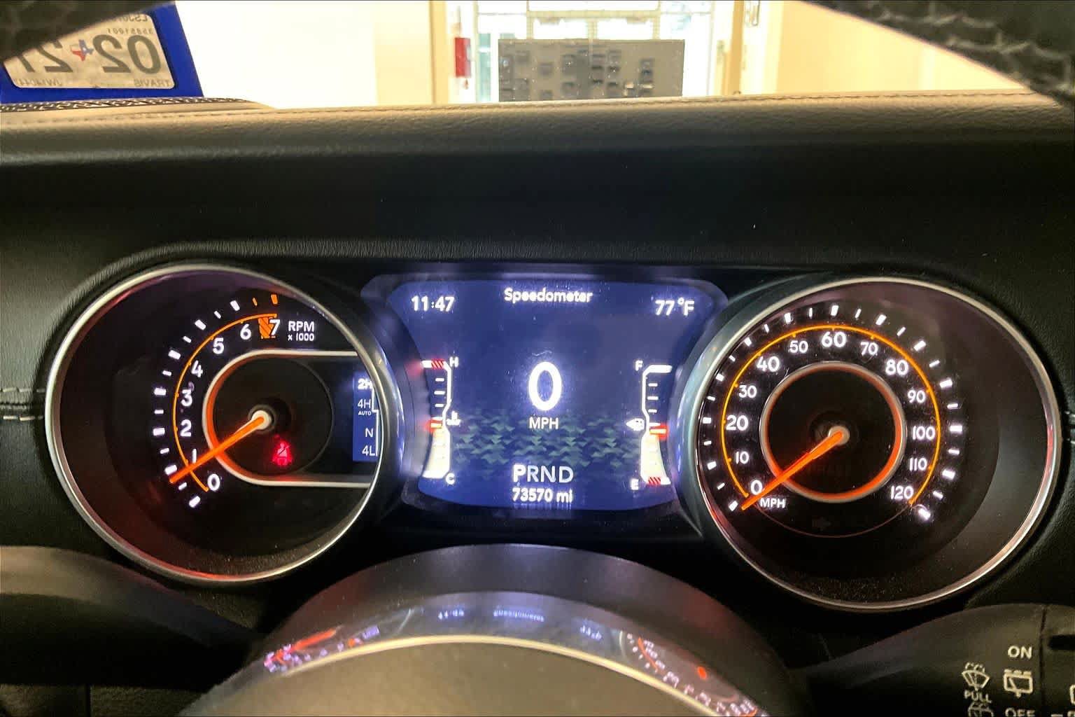 Used 2018 Jeep Wrangler Unlimited Sahara w/ LED Lighting Group AWD/4WD image 23
