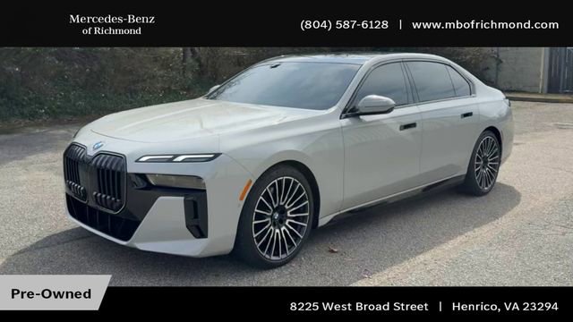 Used 2025 BMW 760i xDrive w/ Premium Package image 6