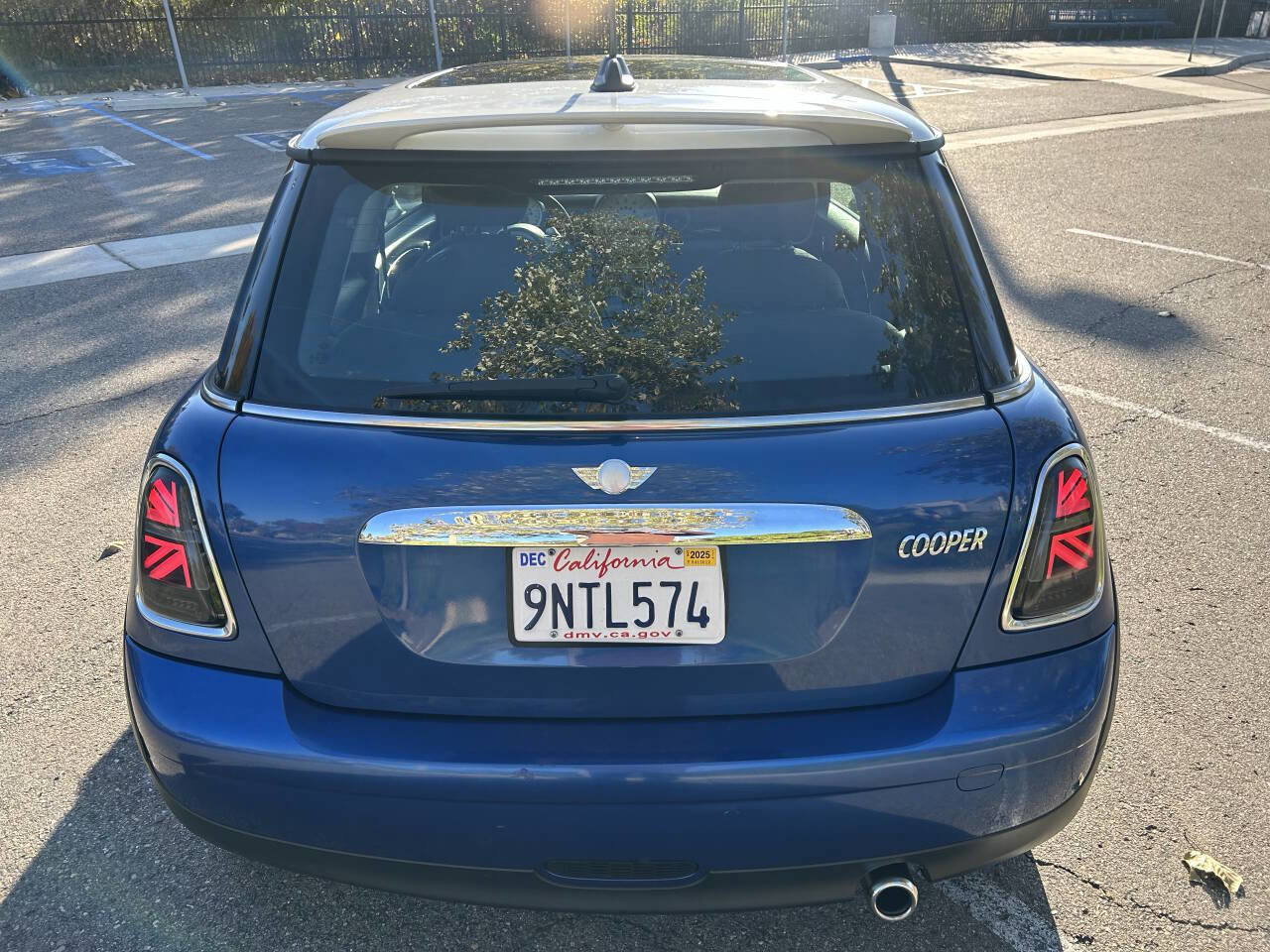 Used 2008 MINI Cooper Hardtop image 9