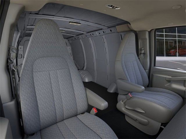 New 2025 GMC Savana 2500 w/ Driver Convenience Package RWD image 16