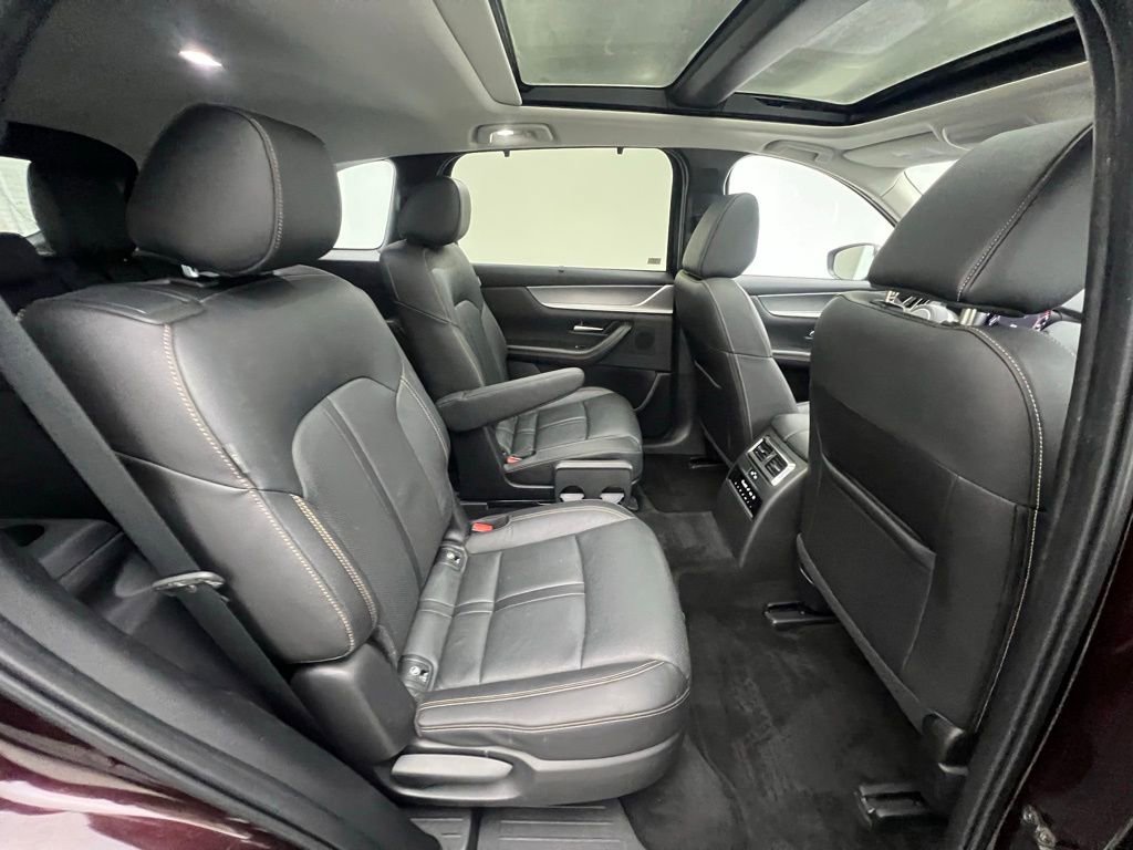 Used 2024 MAZDA CX-90 Plug-In Hybrid w/ Premium Pkg image 25