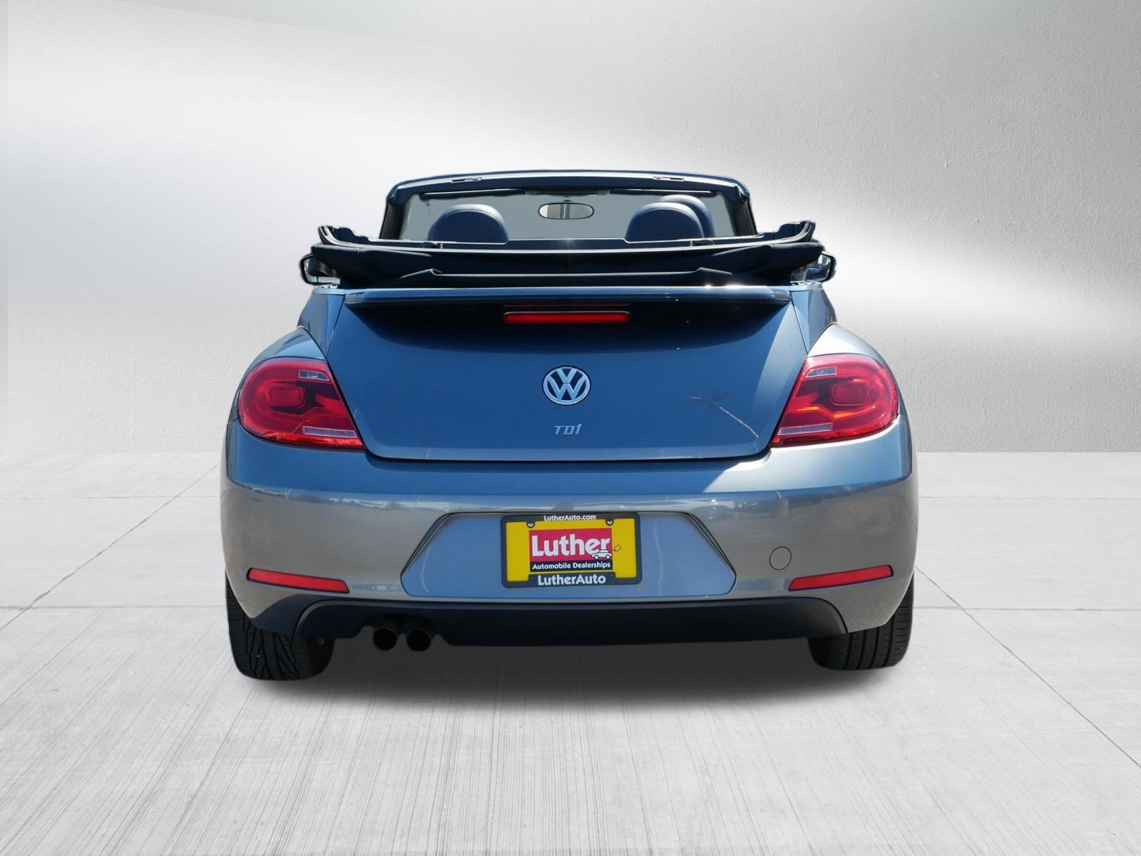 Used 2013 Volkswagen Beetle TDI image 6