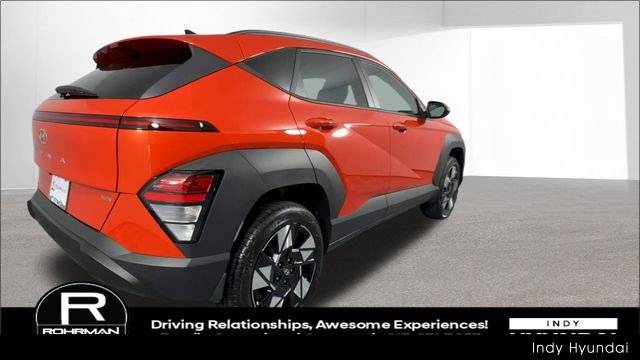 Certified 2025 Hyundai Kona SEL image 9