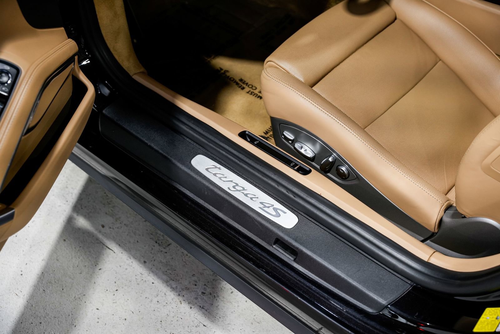 Used 2014 Porsche 911 Targa 4S AWD/4WD image 27