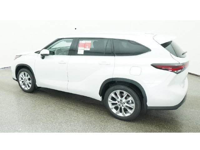 New 2026 Toyota Highlander Limited AWD/4WD image 5