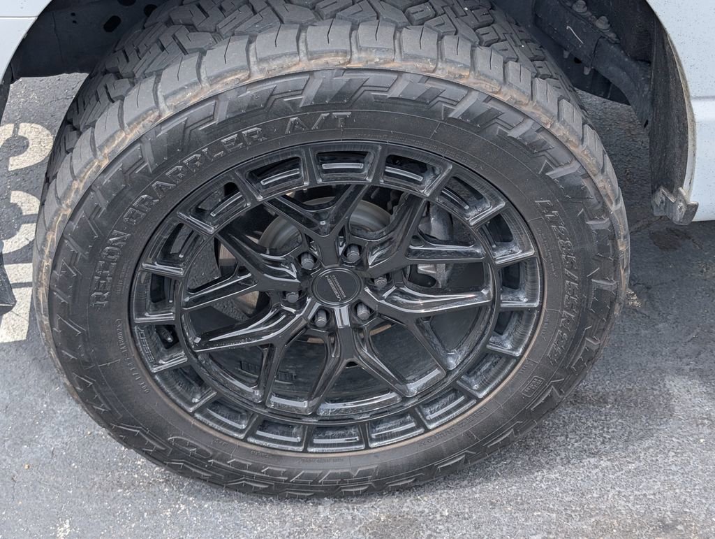 Used 2025 Ford F150 Platinum w/ Equipment Group 702A High AWD/4WD image 21