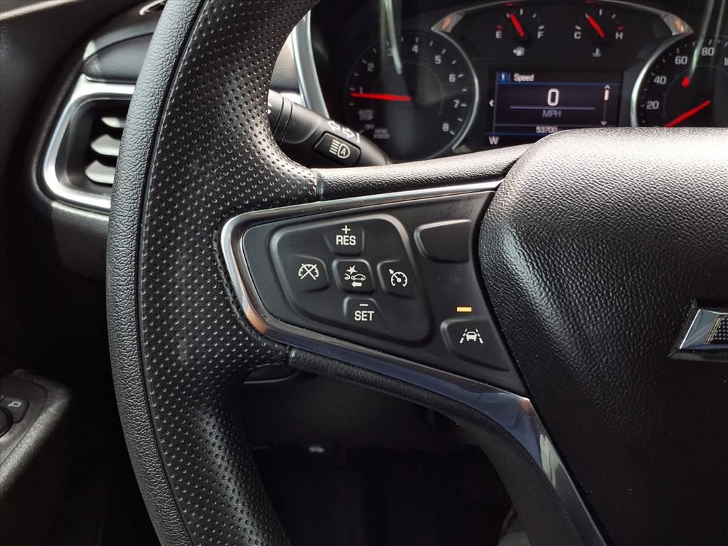 Used 2020 Chevrolet Equinox LT w/ LPO, Floor Liner Package FWD image 18