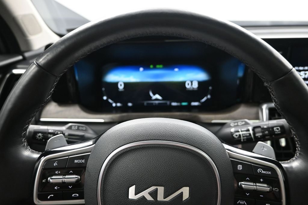 Used 2023 Kia Sorento SX Prestige AWD/4WD image 17
