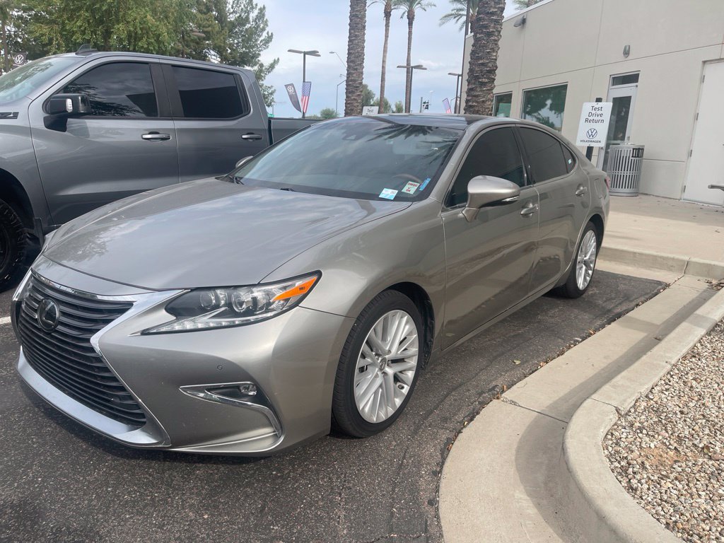 Used 2018 Lexus ES 350 w/ Luxury Package w/Wood Trim