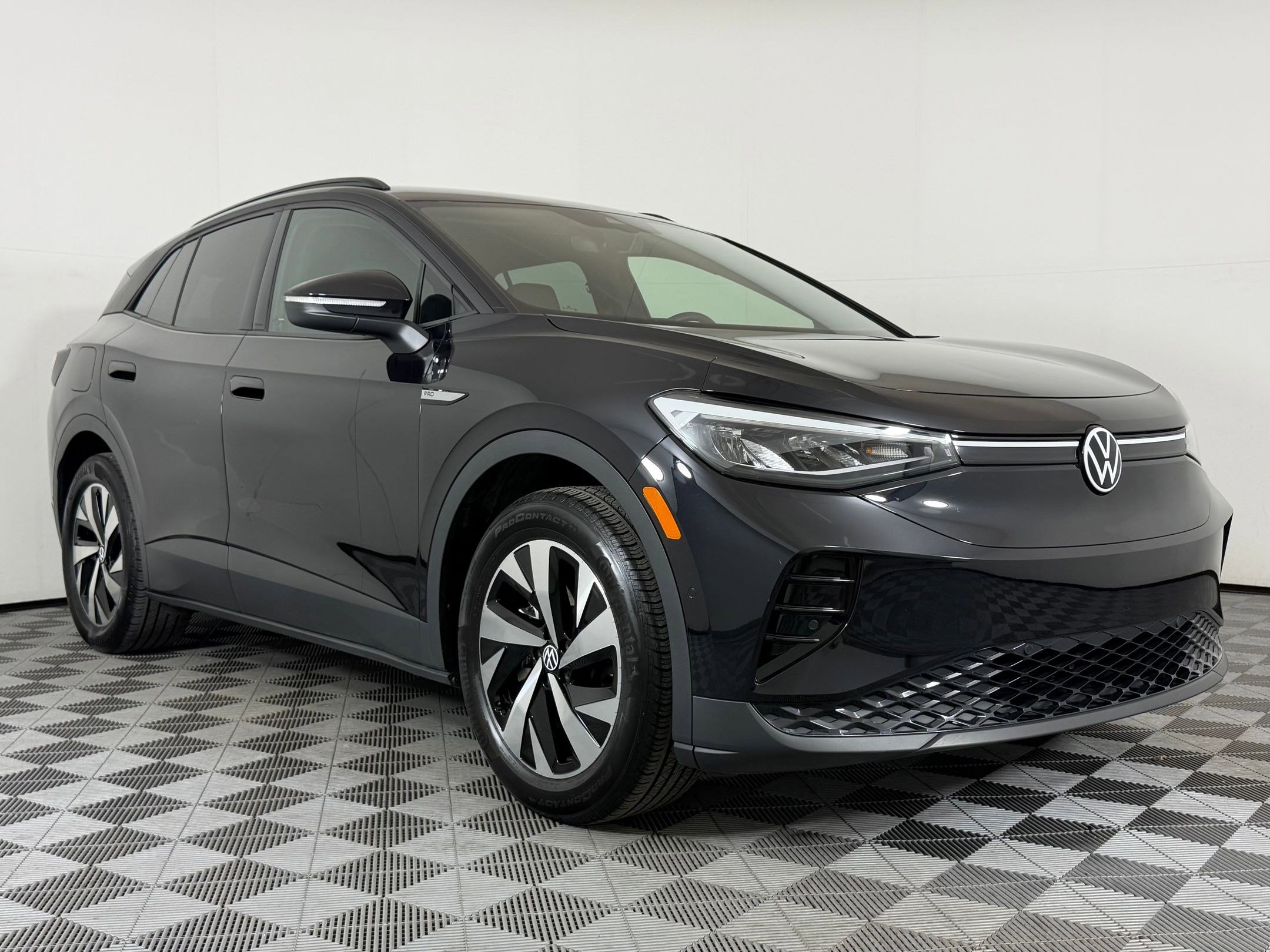 Used 2025 Volkswagen ID.4 Pro RWD image 7