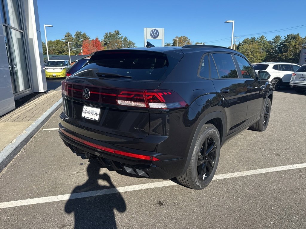 New 2026 Volkswagen Atlas Cross Sport SEL R-Line image 9