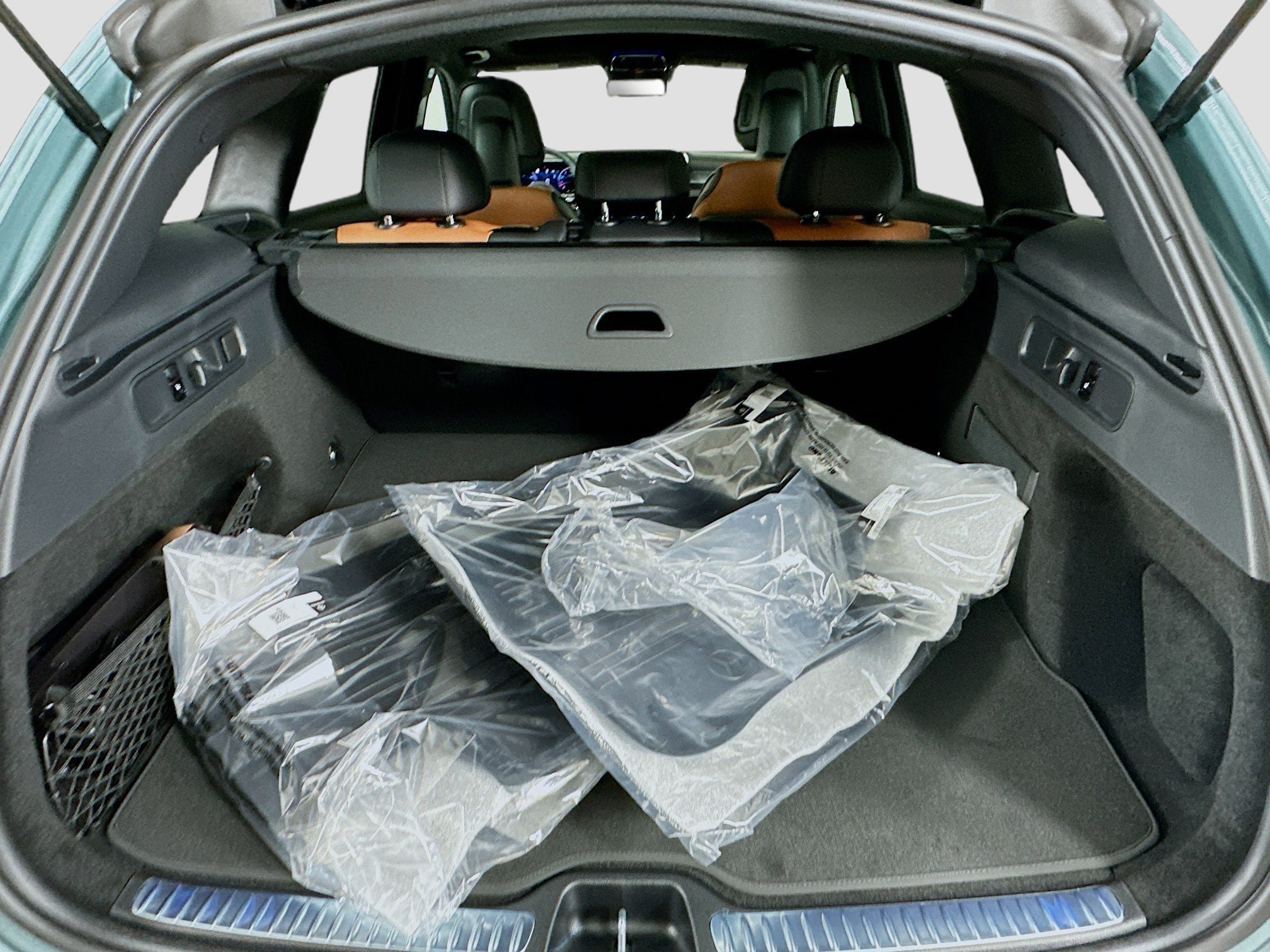 Used 2026 Mercedes-Benz GLC 300 4MATIC image 35