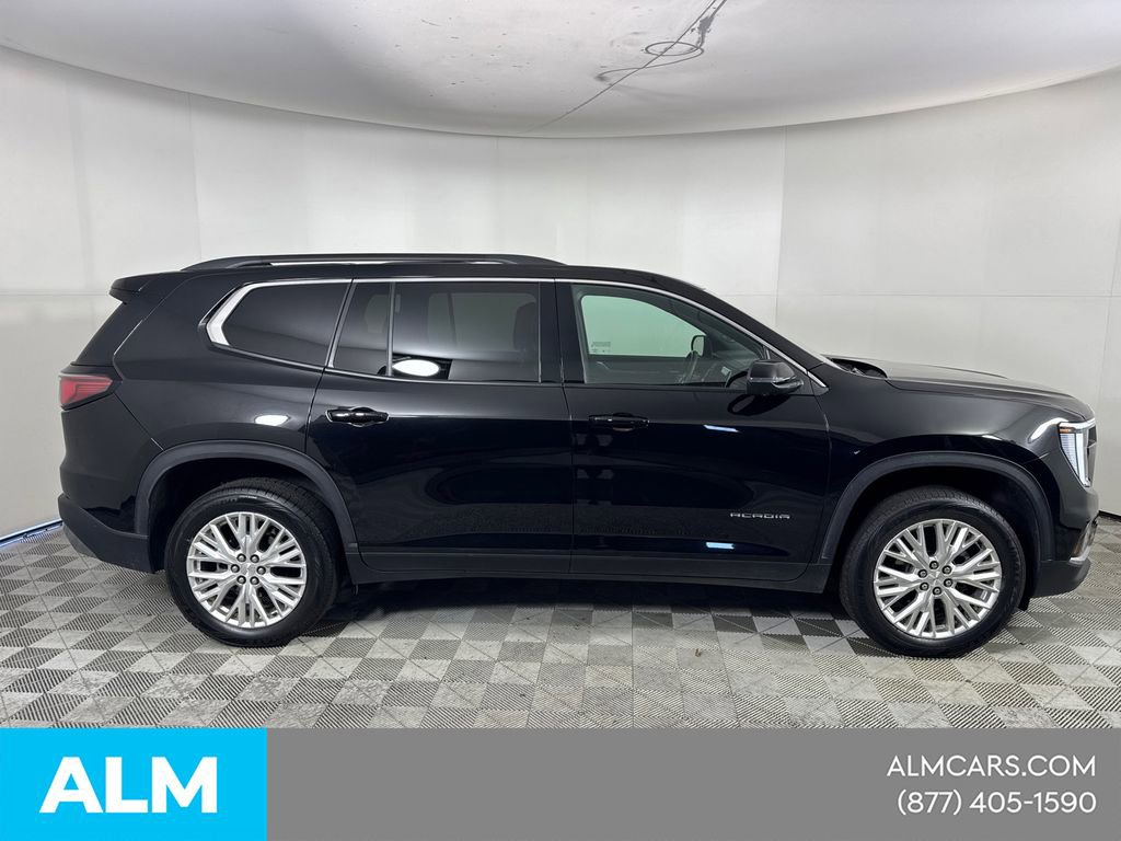 Used 2024 GMC Acadia Elevation image 6