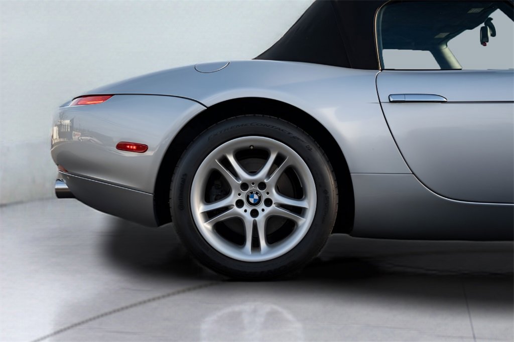 Used 2001 BMW Z8 image 26