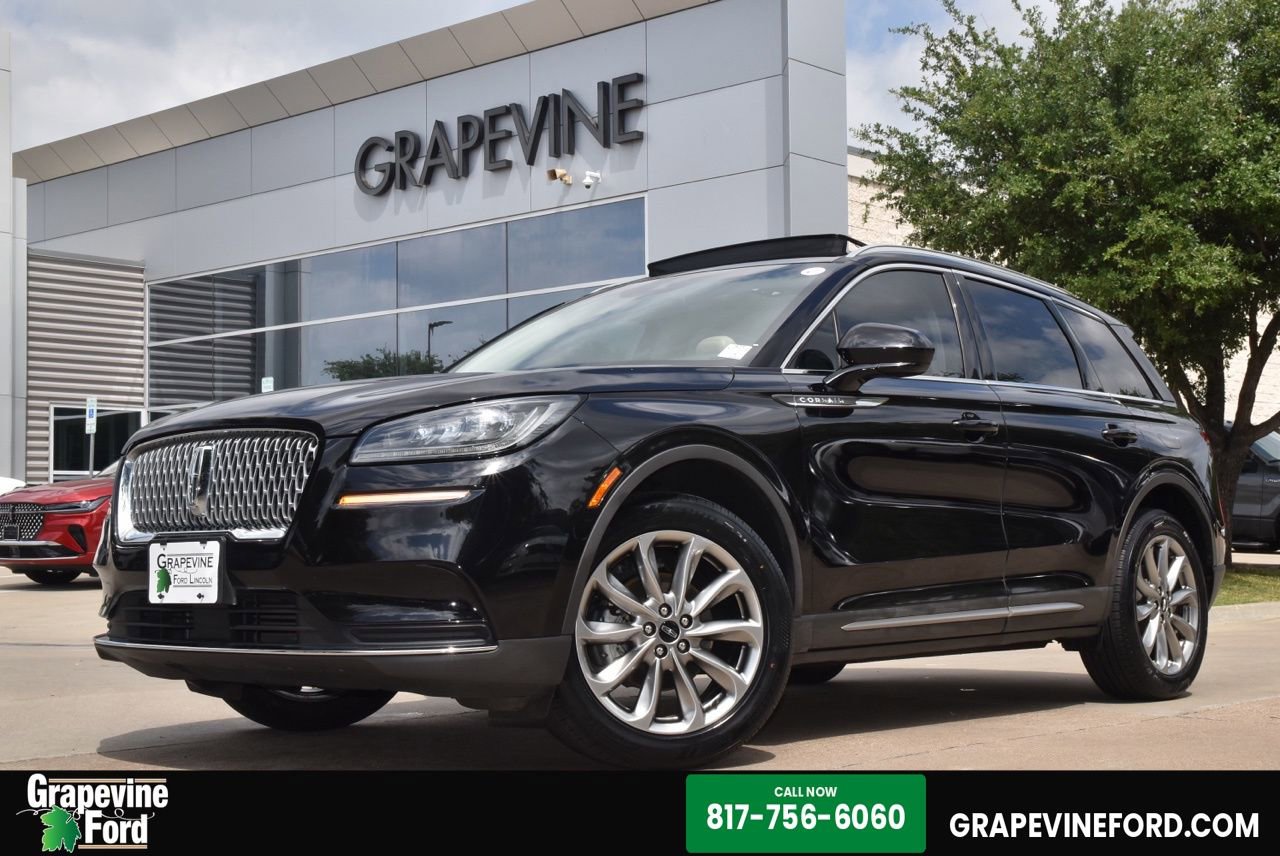 Used 2022 Lincoln Corsair FWD w/ Premium Package image 1