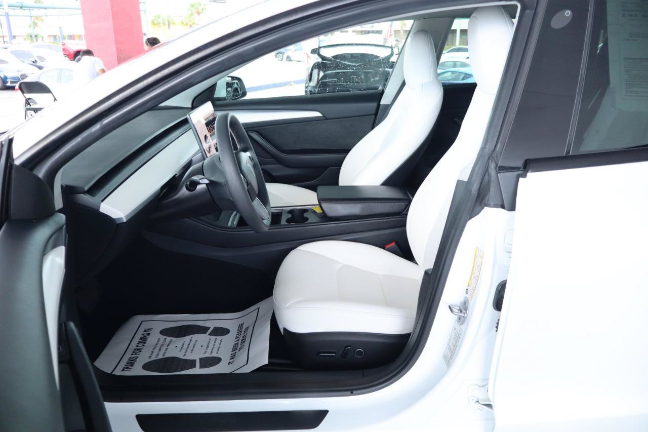 Used 2023 Tesla Model 3 Standard Range RWD image 15