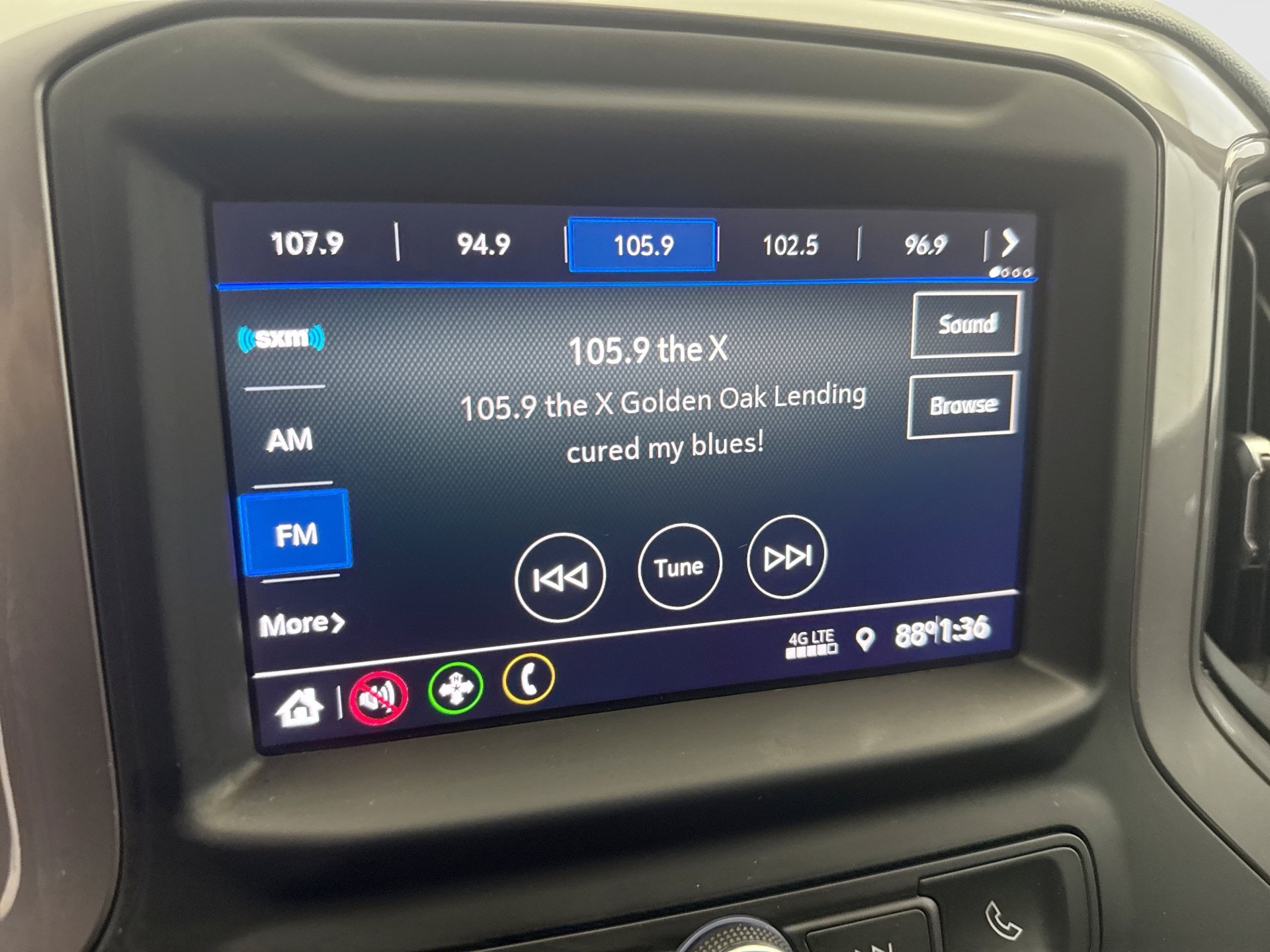 Used 2022 Chevrolet Silverado 1500 Custom AWD/4WD image 14