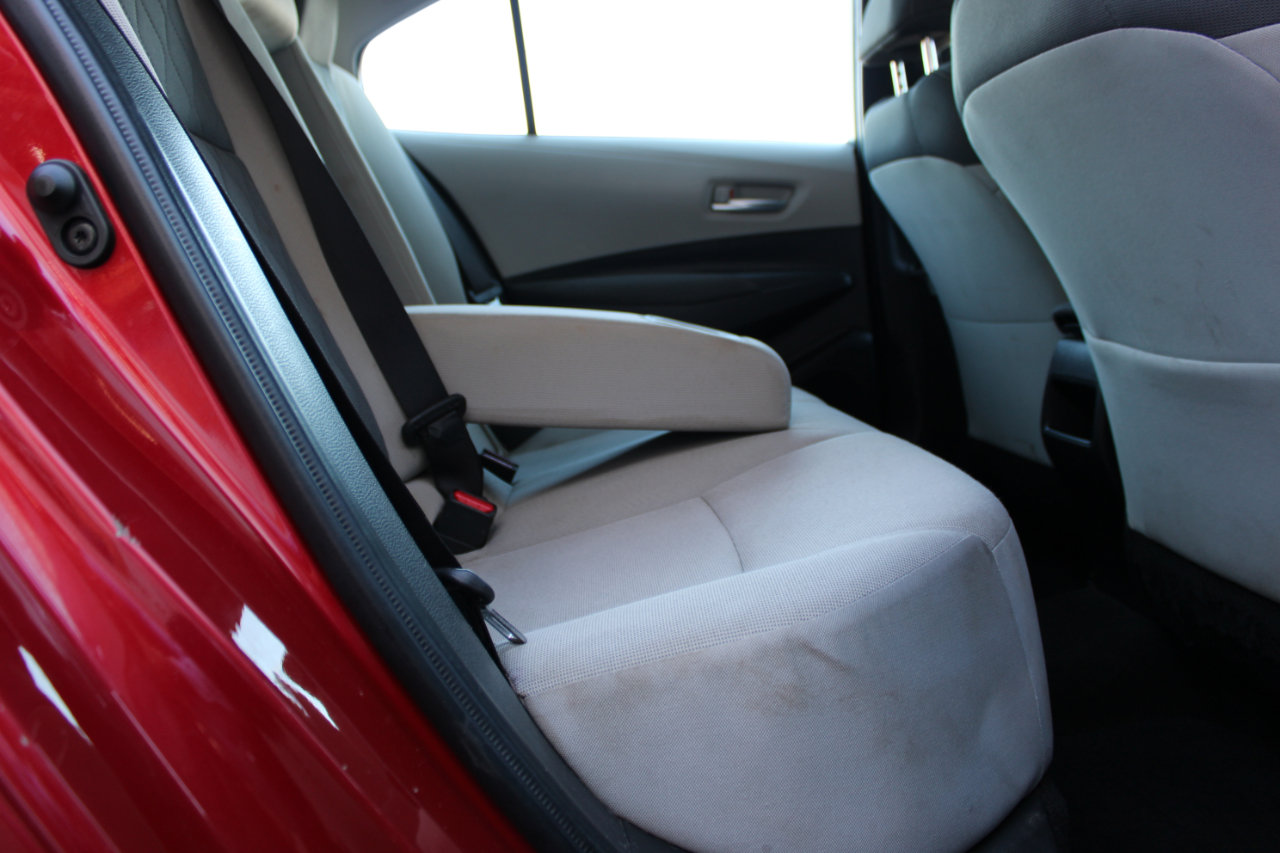 Used 2020 Toyota Corolla LE image 39