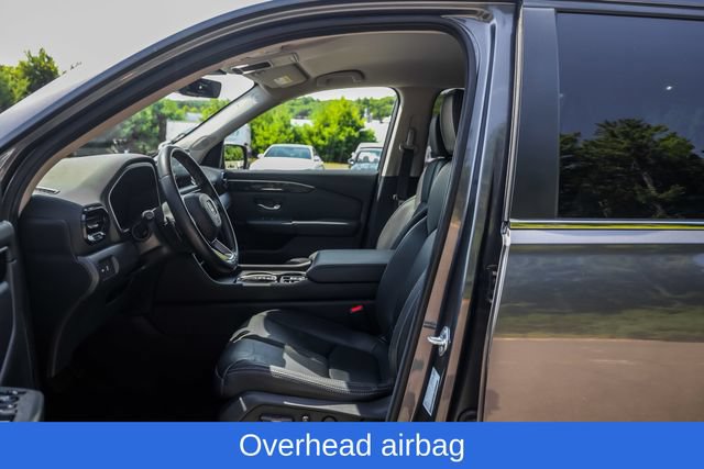 Used 2025 Honda Pilot EX-L image 31