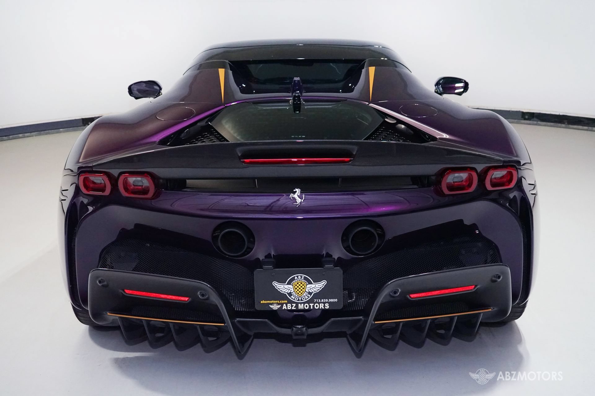 Used 2024 Ferrari SF90 Spider AWD/4WD image 8