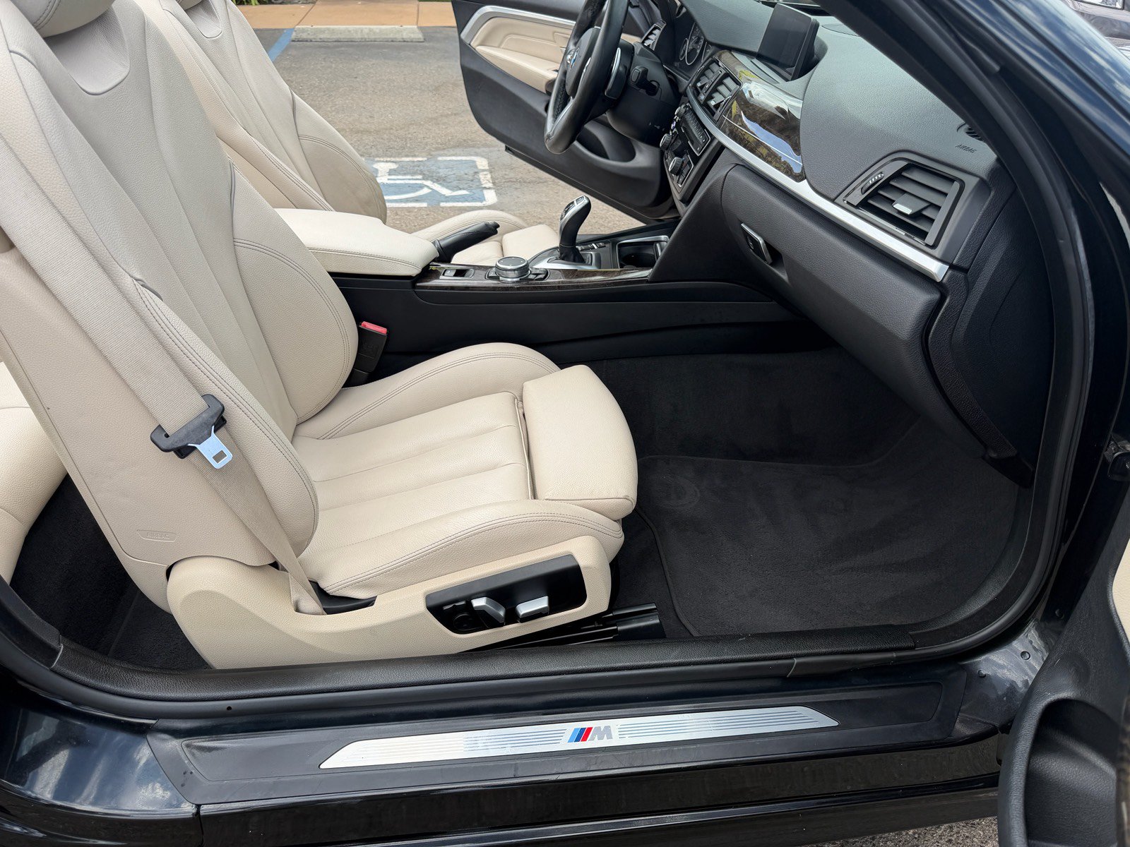 Used 2016 BMW 435i Convertible RWD image 24