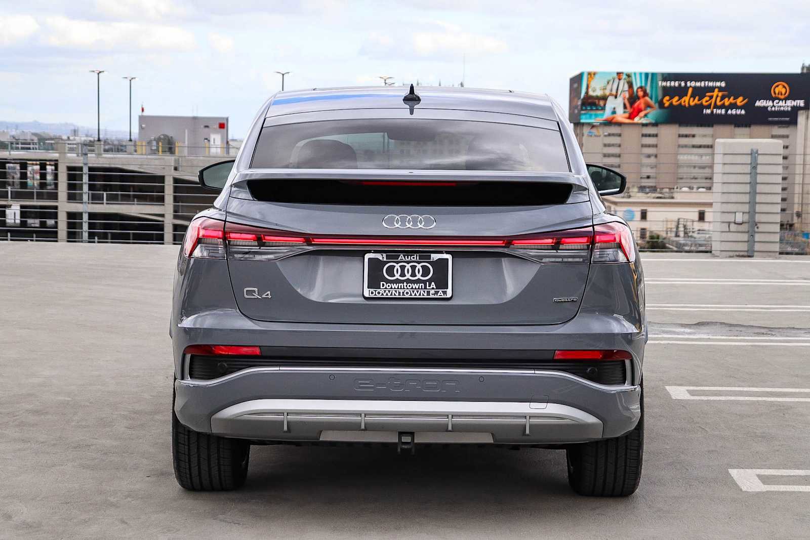 Used 2023 Audi Q4 e-tron Prestige image 5