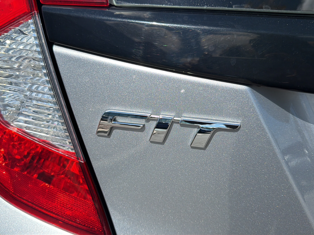 Used 2018 Honda Fit Sport image 44