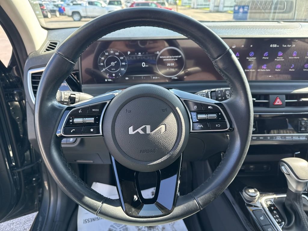 Used 2024 Kia Seltos S AWD/4WD image 15