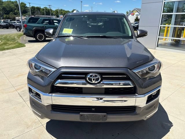 Used 2022 Toyota 4Runner Limited AWD/4WD image 2