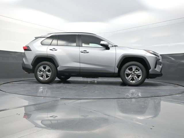 Used 2025 Toyota RAV4 XLE image 34