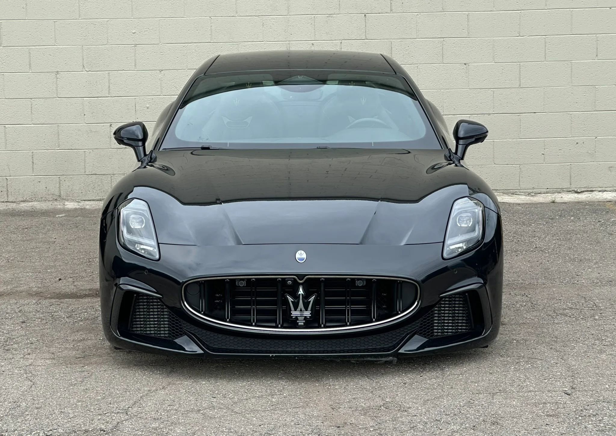 Used 2024 Maserati GranTurismo Trofeo AWD/4WD image 15