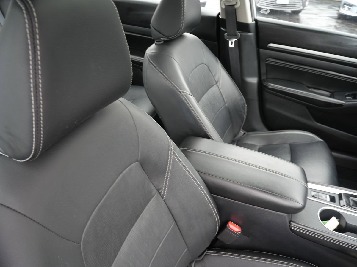 Used 2019 Nissan Altima 2.5 Platinum image 29