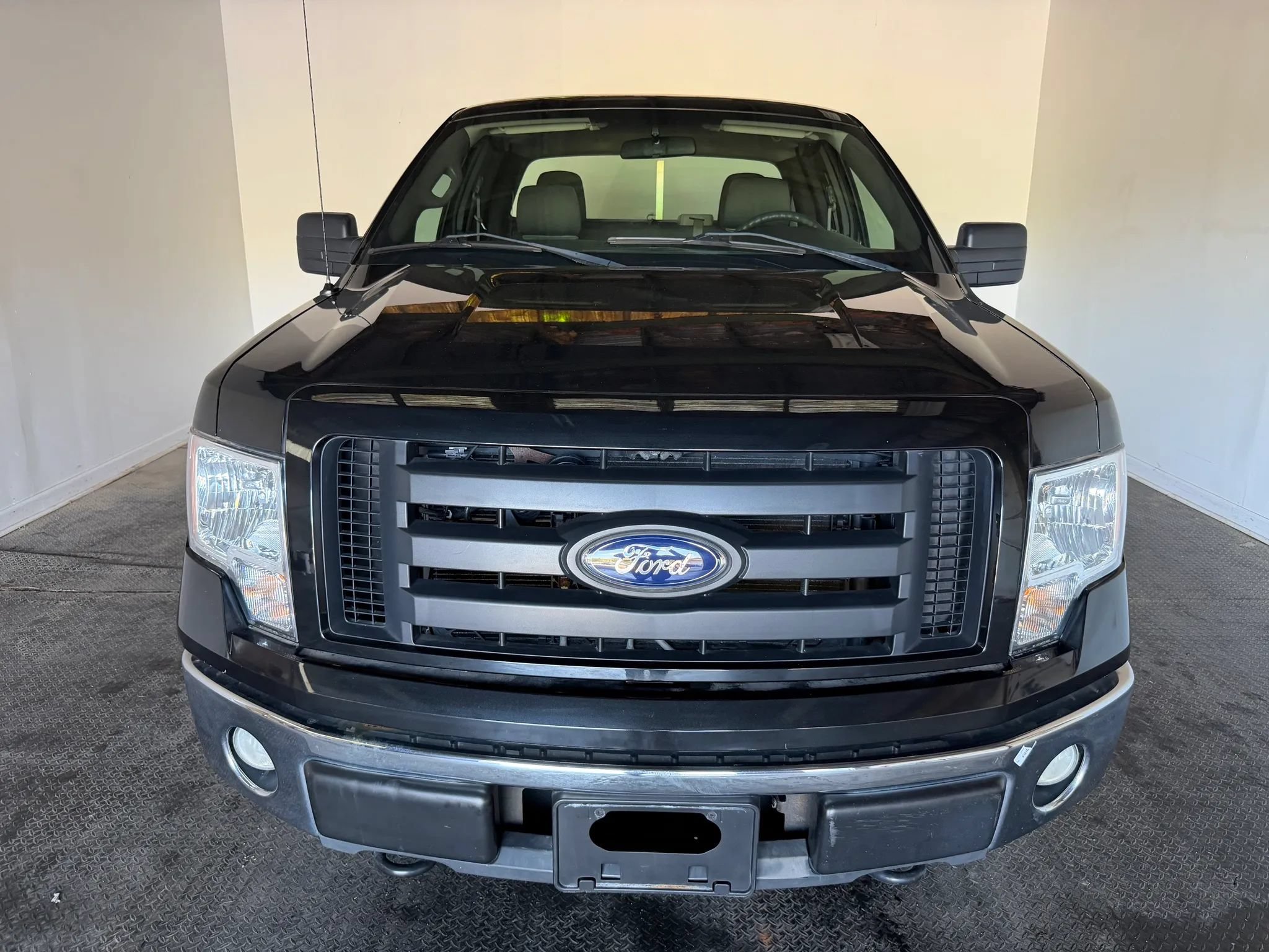 Used 2010 Ford F150 STX AWD/4WD image 3