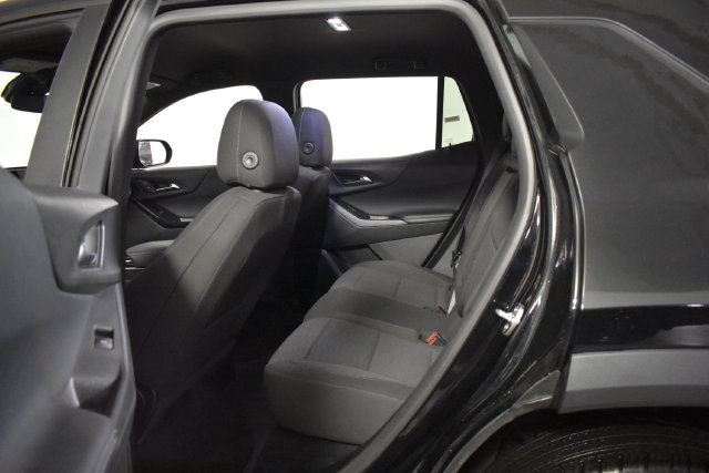 Used 2026 Chevrolet Equinox LT AWD/4WD image 30